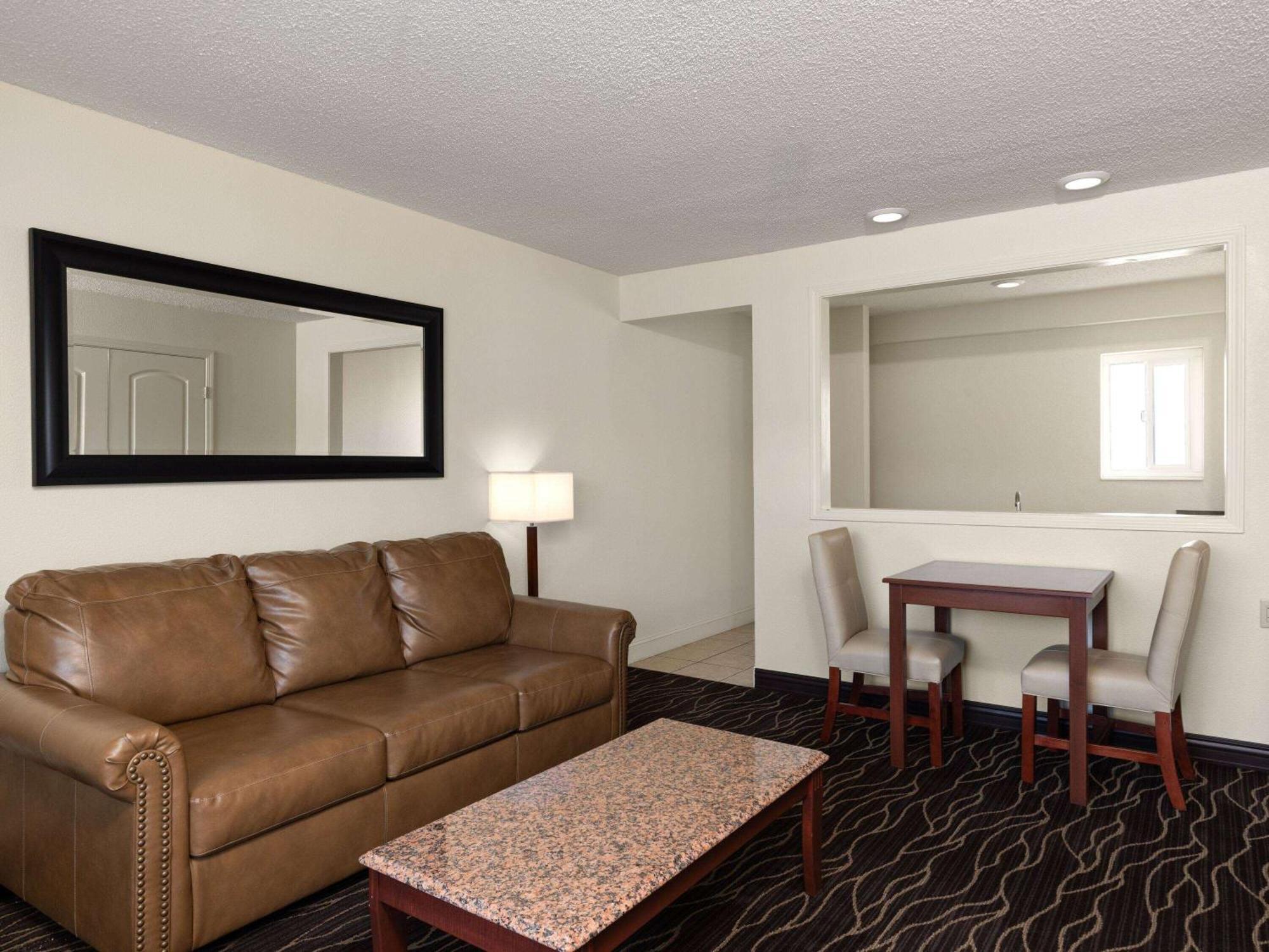 Ramada By Wyndham Elko Hotel At Stockmen'S Casino Exteriér fotografie