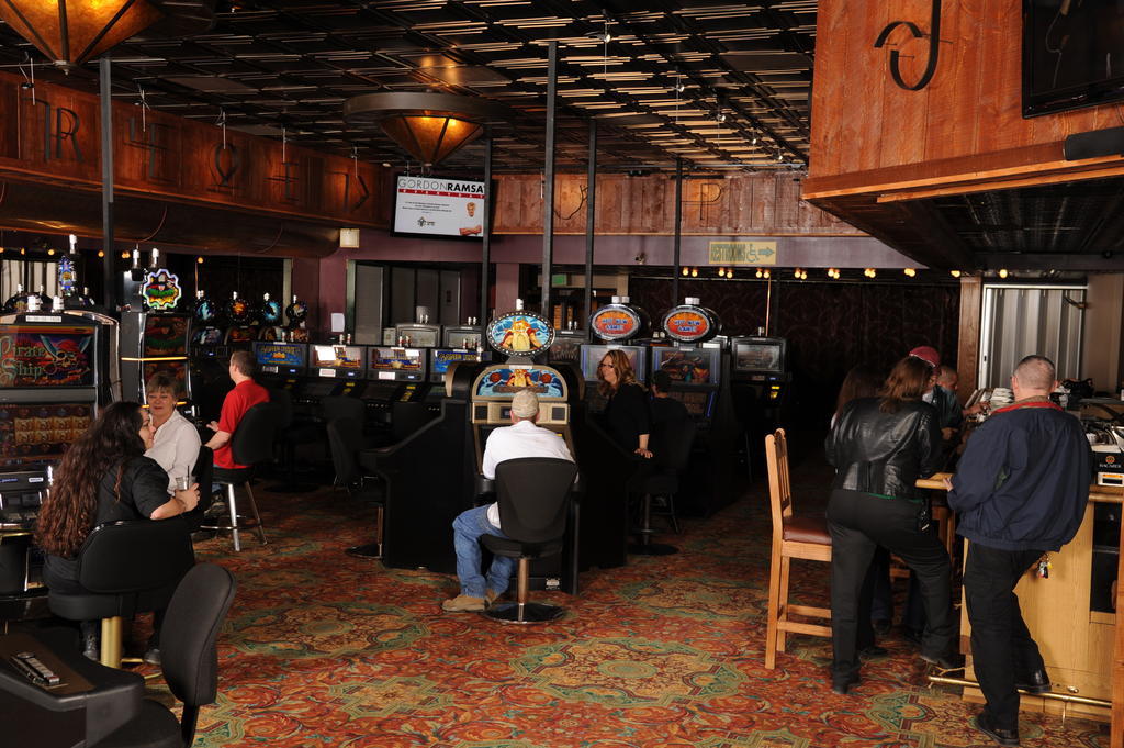 Ramada By Wyndham Elko Hotel At Stockmen'S Casino Exteriér fotografie